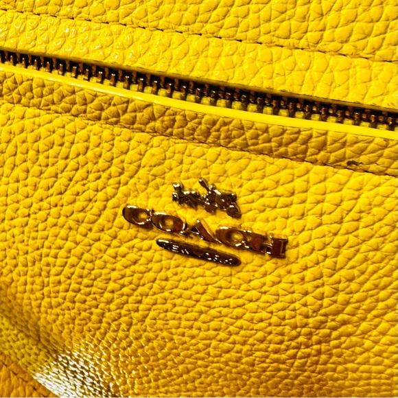 COACH Prairie Satchel in Pebble Leather - Yellow - EUC - Picture 6 of 17